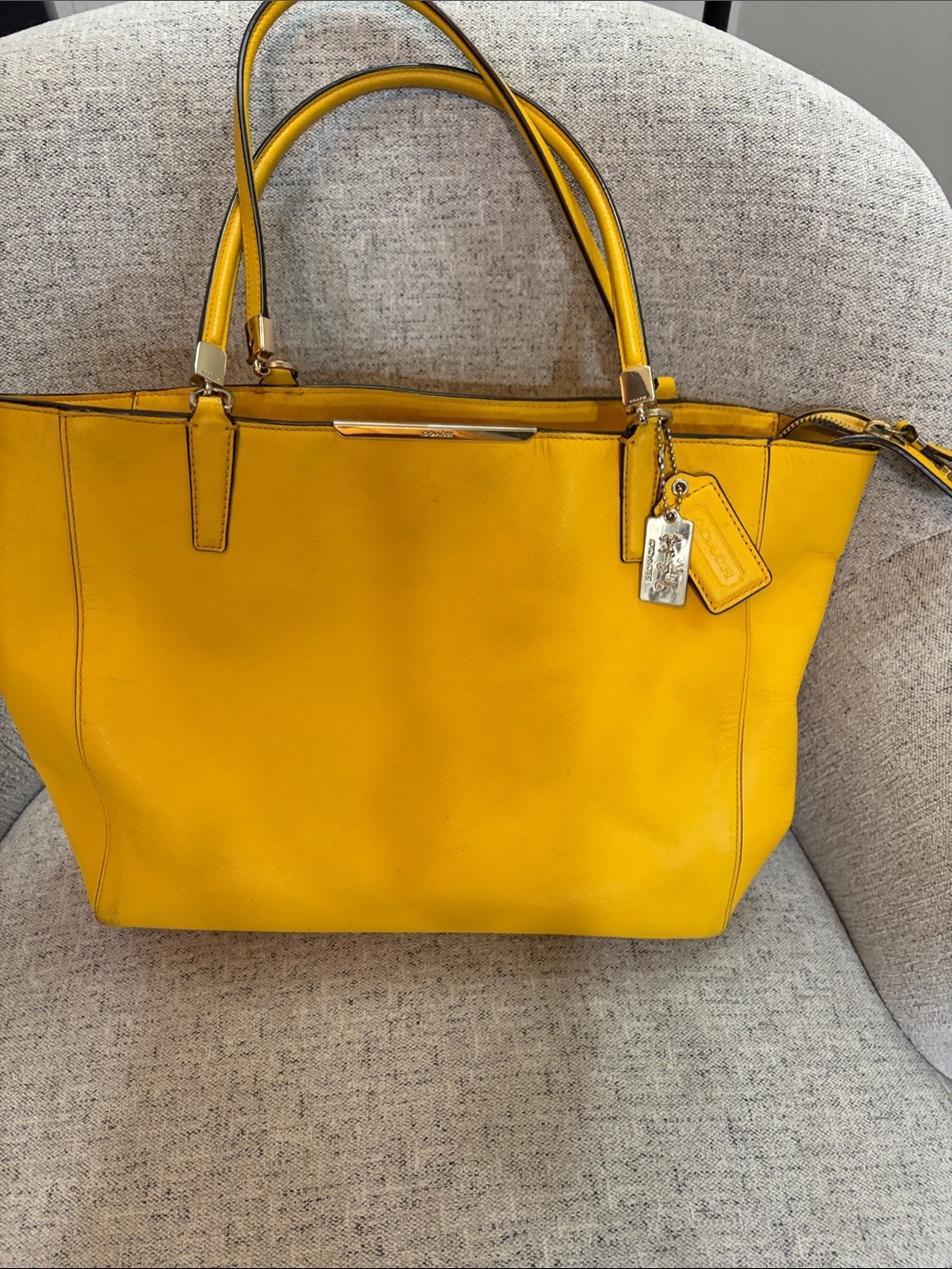 Yellow Leather Tote Bag - Stylish Everyday Carry